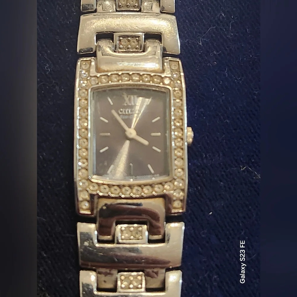 Vintage Citizen Eco-Drive Tank Blinged Out women - Picture 1 of 8